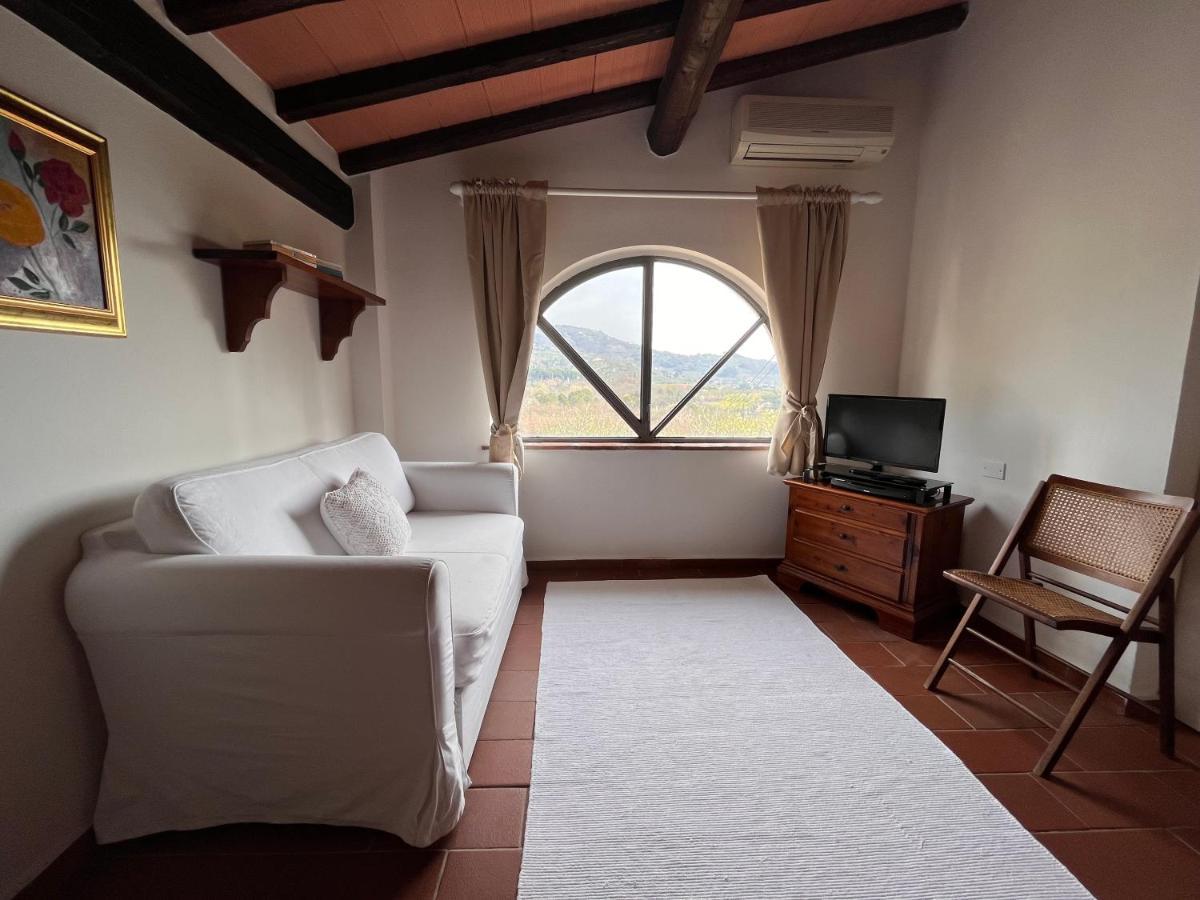 Bed and Breakfast Casa Del Pino Борго-а-Буджано Экстерьер фото